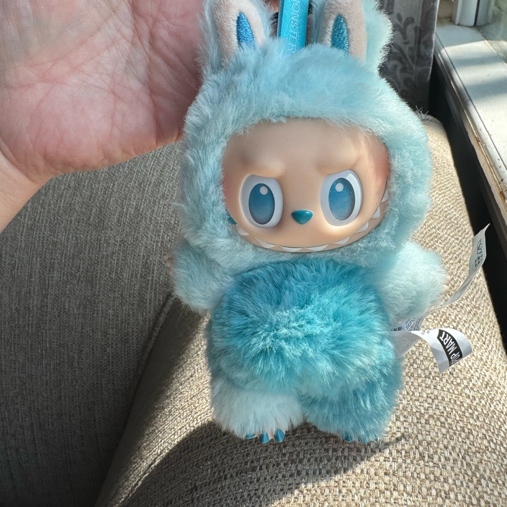 POP MART The Monsters Big Into Energy Labubu HOPE